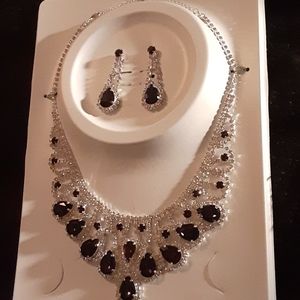 Rhinestone necklace set